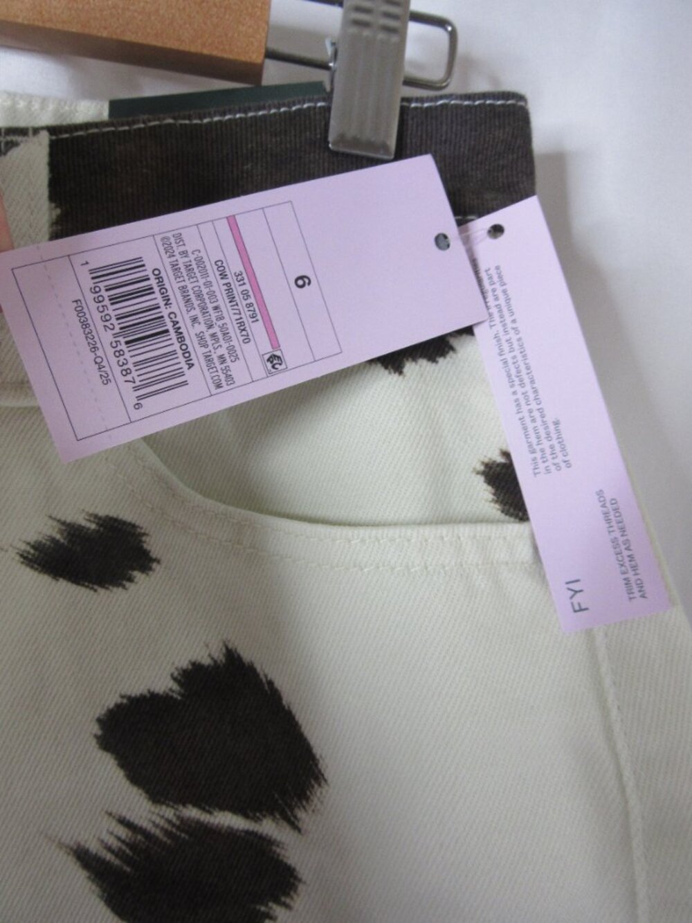 Wild Fable Denim Cow Print Cut Off Shorts Cream Brown Mid Rise Size 6 NWT - Picture 5 of 12
